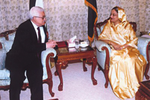 Dhaka pursues comprehensive solution to Palestinian issue