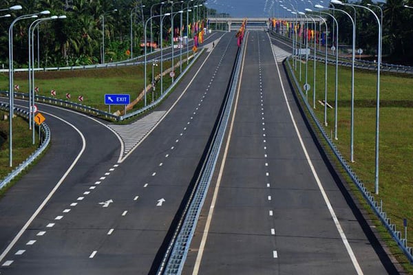 Dhk-Ctg 4-lane to be opened in May: Obaidul