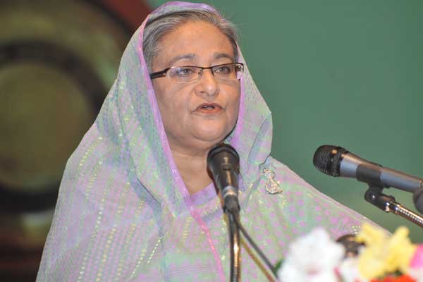 Mahfuz Anam should have resigned: PM