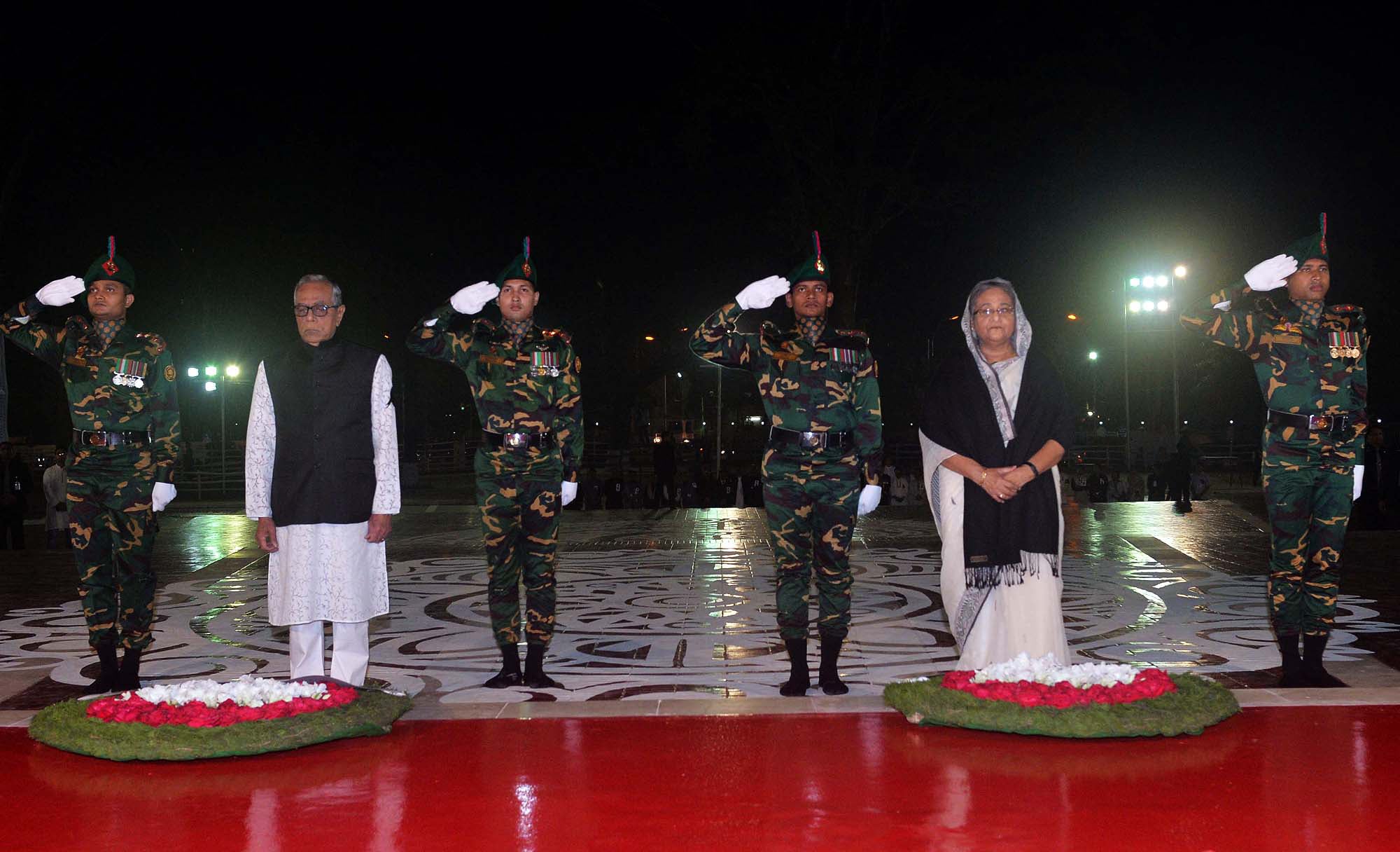 President-PM pay tribute to language martyrs