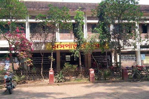 2 election officials shot at Noakhali centre