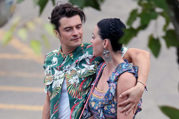Katy Perry and Orlando Bloom heat up Hawaii