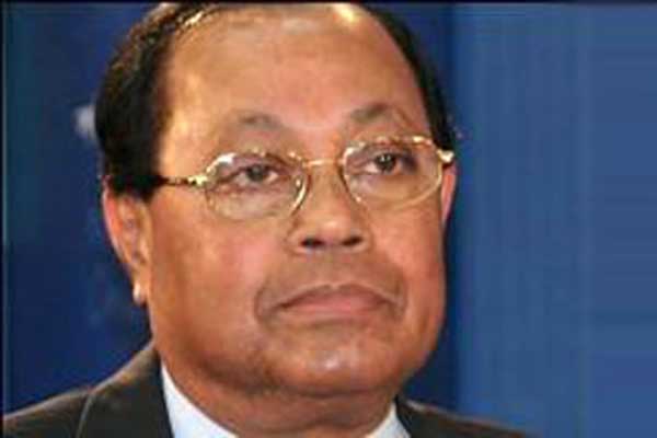 Moudud Ahmed admitted to hospital