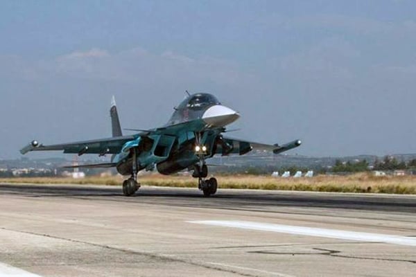 First Russian planes leave after Putin surprise move
