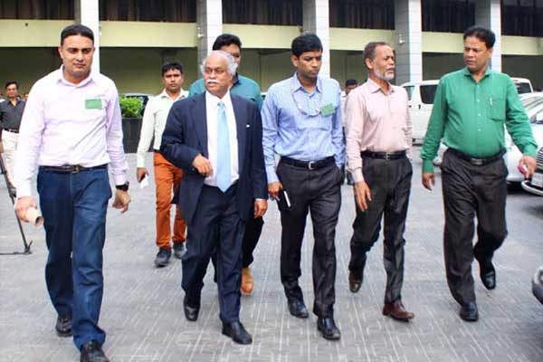Link of 20 foreigners in BB fund heist found: CID
