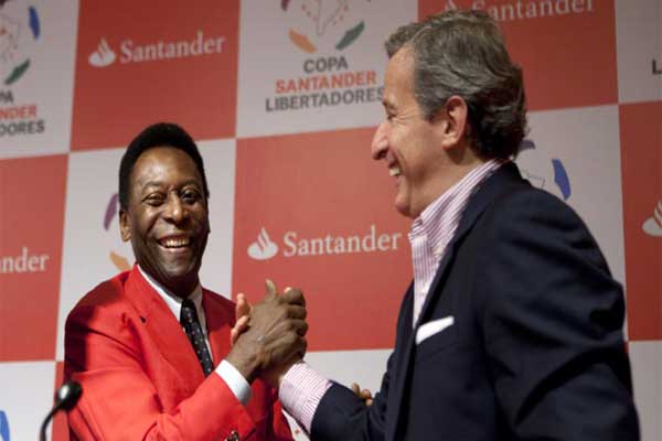 FIFA's Damiani resigns while under suspicion over Panama Papers scandal