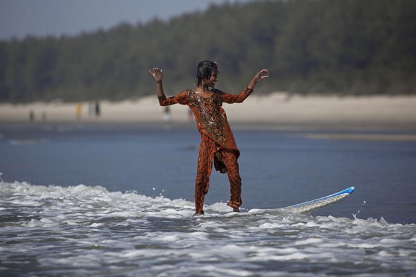 Bangladeshi surfer girls go against the cultural tide