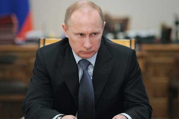 Putin rejects corruption allegations over Panama Papers scandal