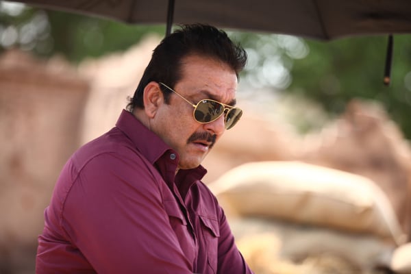 Cops halt Sanjay Dutt's late night party