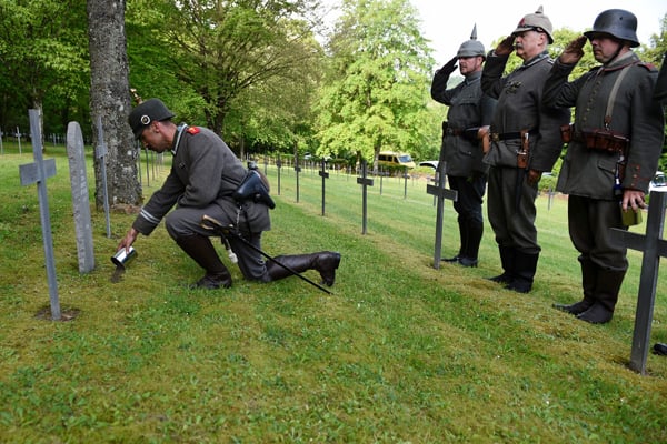 Hollande-Merkel to stand shoulder to shoulder on Verdun