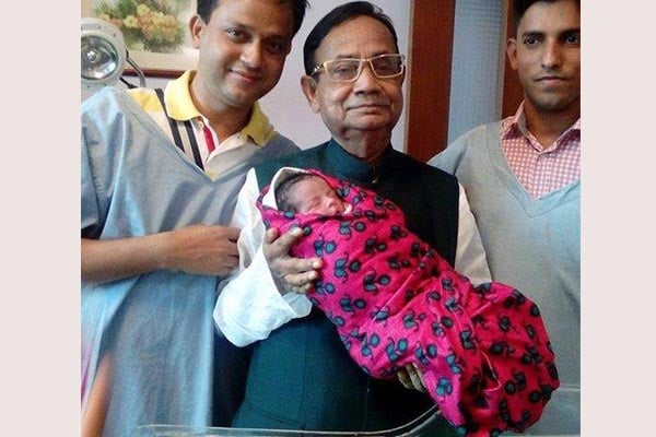 Rail minister becomes father of a baby girl