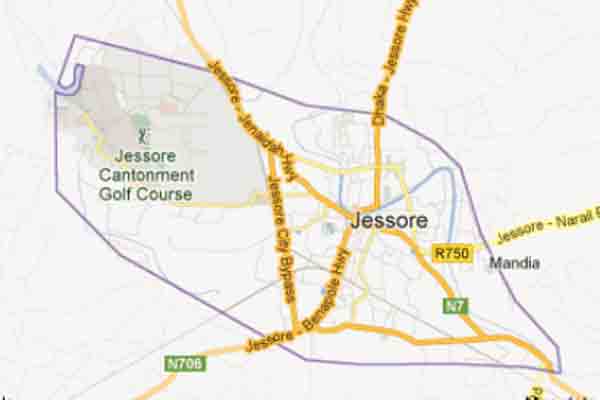 4 killed as train rams into private car in Jessore