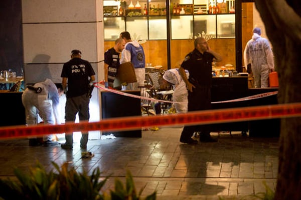 Palestinian gunmen kill 4 Israelis in Tel Aviv, 5 wounded