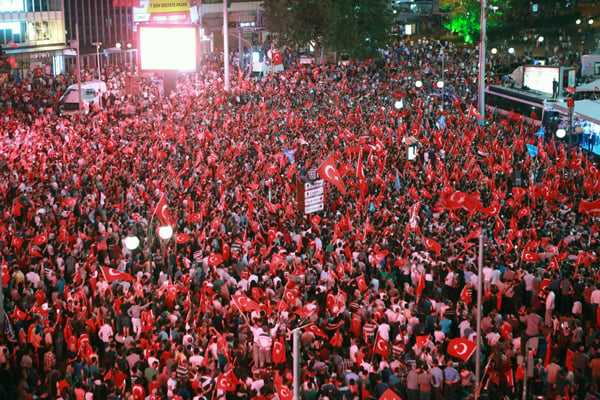 Thousands rally for Turkey president; crackdown concerns