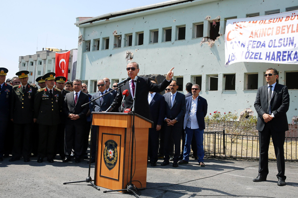 Erdogan to drop 'insult' lawsuits