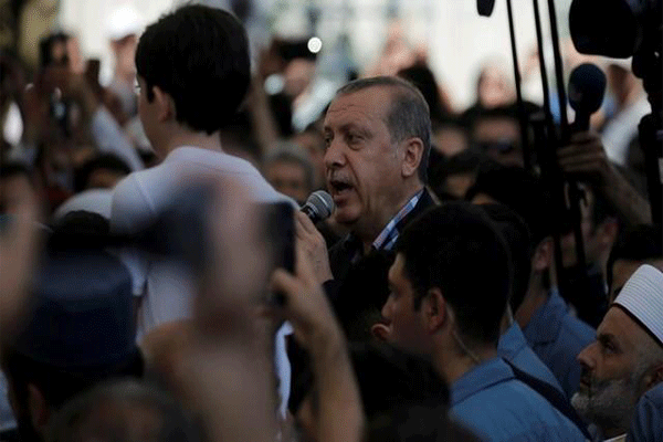 15,200 education staff suspended in Turkey