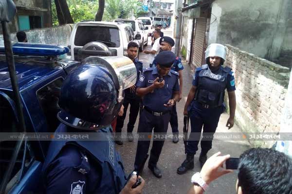 Tamim Chy among 3 killed in N'ganj raid