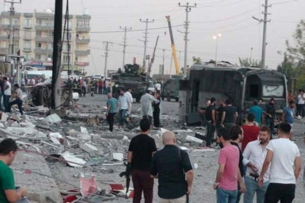 Turkey-PKK conflict: Eight killed in twin bomb blasts