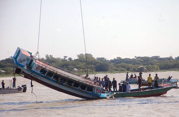 Punish Barisal launch capsize culprits: BJKS