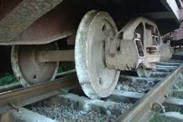 Train services of Khulna restored after 5hrs