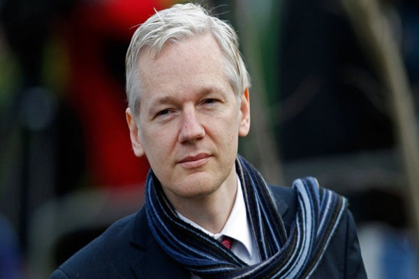 WikiLeaks says Ecuador cut off Julian Assange's internet access