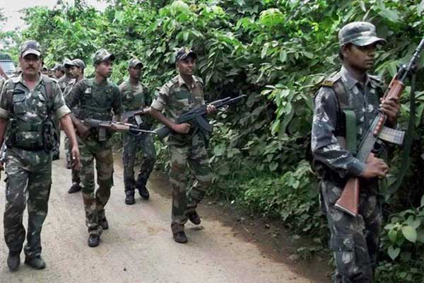 Indian security forces kill 21 Maoists