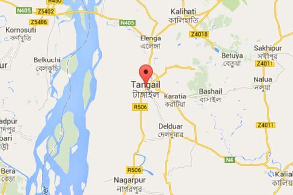4 dead after truck overturns in Tangail