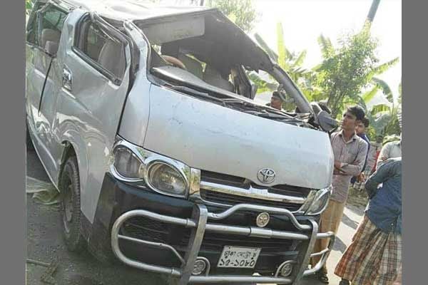 4 killed in Cox's Bazar road crash