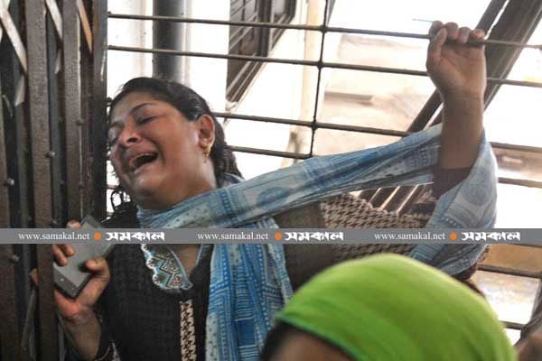 Hawker stabbed dead in Dhaka