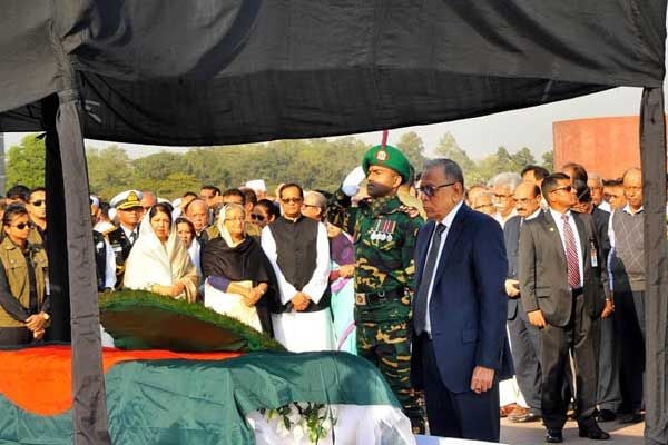 Tribute to Suranjit at JS premises