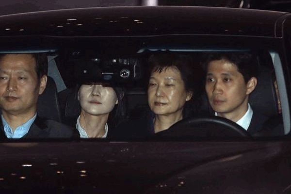 Ex-South Korean president Park Geun-hye arrested