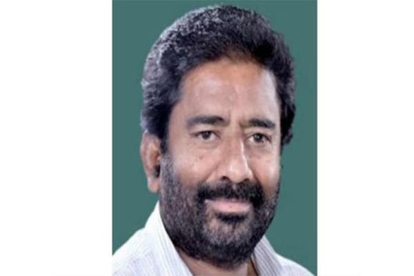 Indian airlines ban MP over beating official