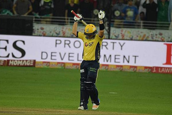 Kamran, Wahab carry Peshawar Zalmi to PSL final