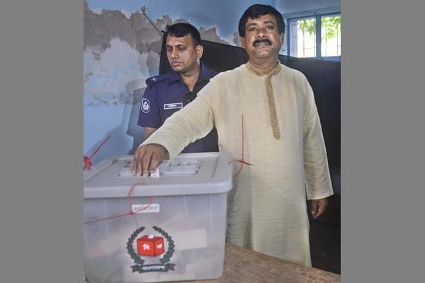 BNP's Sakku leads CCC polls