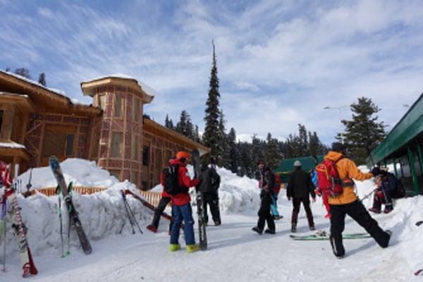 Kashmir's slice of 'paradise' has big ambitions