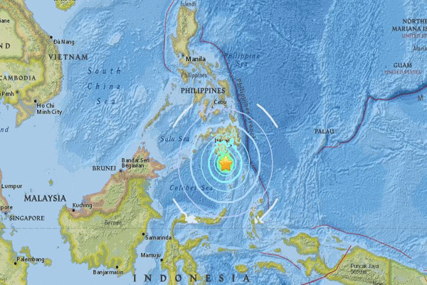 Strong earthquake hits off Philippines
