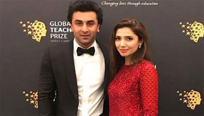 Ranbir, Mahira spotted together in NY, spark dating rumours  