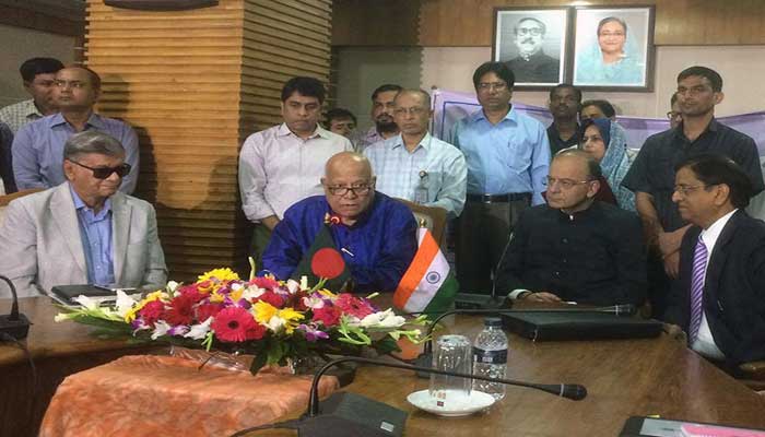 Bangladesh signs $4.5bn credit deal with India 