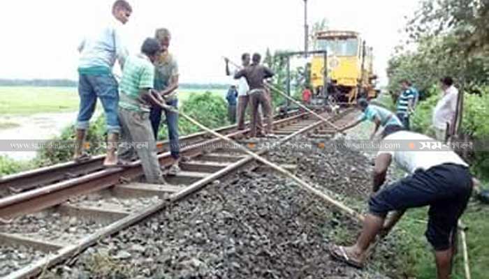 Dhaka’s rail link with north and south restored