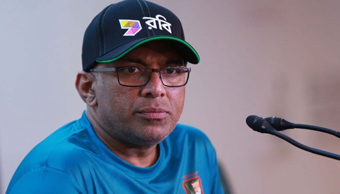 Hathuru tenders resignation to BCB 