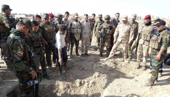 Mass graves discovered in Iraq