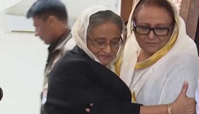 PM visits Annisul Huq’s family 