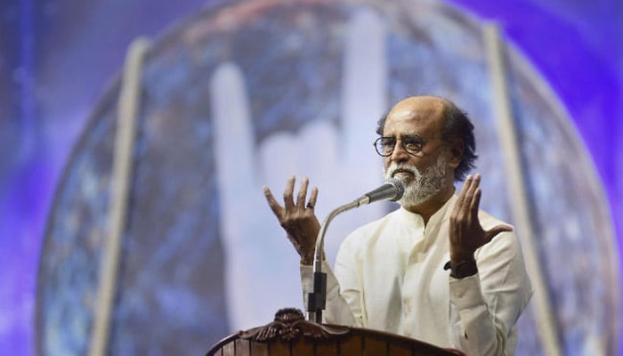 Rajinikanth to enter politics 