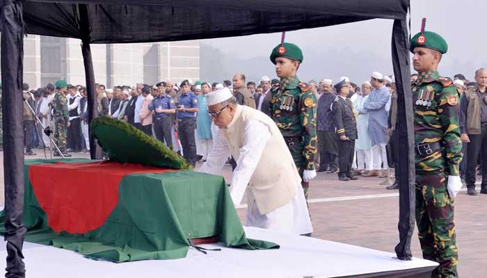 President, PM pay last respects to Sayedul Hoque 