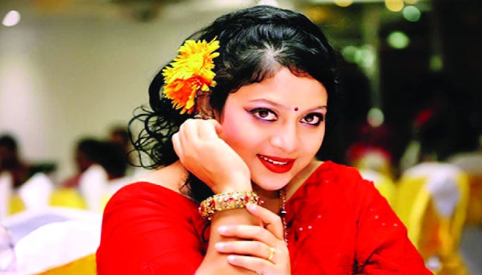 Shabnur starrer 'Pagol Manush' to be released Jan 12      