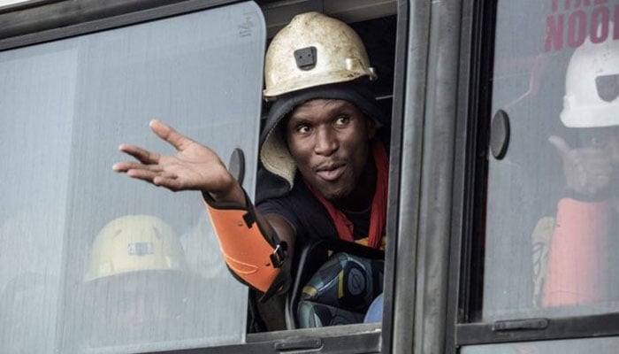 Relief as 955 trapped miners are freed 