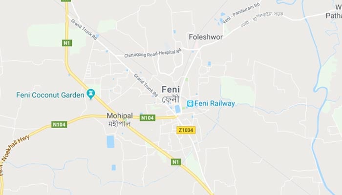 Driver, helper killed in Feni road crash 