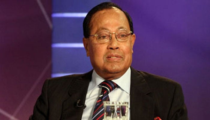 Govt maneuvering to keep Khaleda in jail: Moudud
