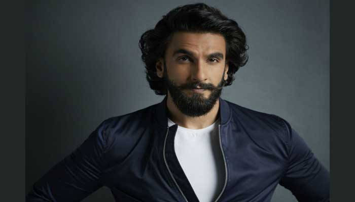 Ranveer to be paid Rs 5cr for 15-minute IPL Performance  