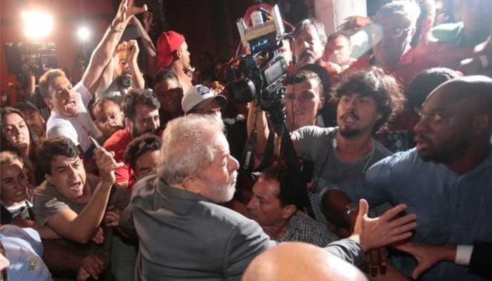 Brazil's Lula surrenders to police